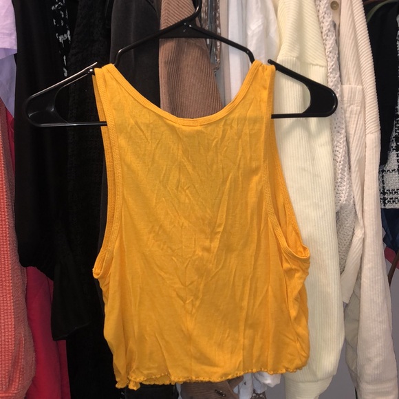 crop tank top - Picture 3 of 3